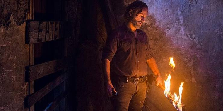 5 Things About Rick Grimes The Walking Dead Movies Were Excited About (& 5 That Were Nervous About) 5 Things About Rick Grimes The Walking Dead Movies Were Excited About (& 5 That Were Nervous About)